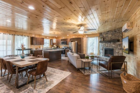 Brand New Luxury Cabin-Private Appalachian Retreat